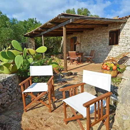 Trulli Sul Mare Patù